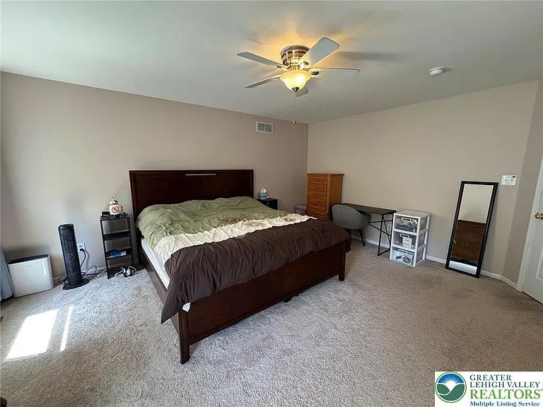 1081 Tudor Dr — Photo 26