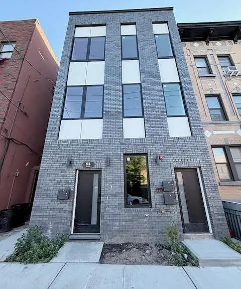 94 South St #1 — Photo 1