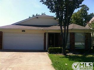 2106 Ridgecliff Dr, Keller, TX 76248