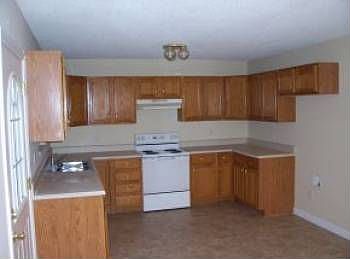 2nd image of 181 Tipton Rd