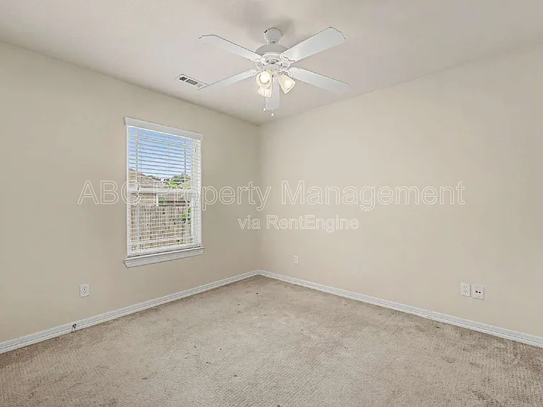 3558 W Clearwood Dr — Photo 15
