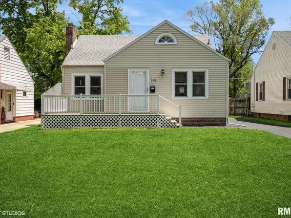 2428 S 8th St, Springfield, IL 62703