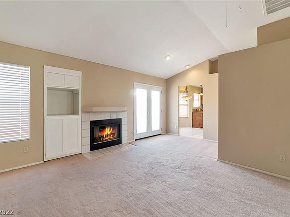 4th image of 3013 Gulf Breeze Dr