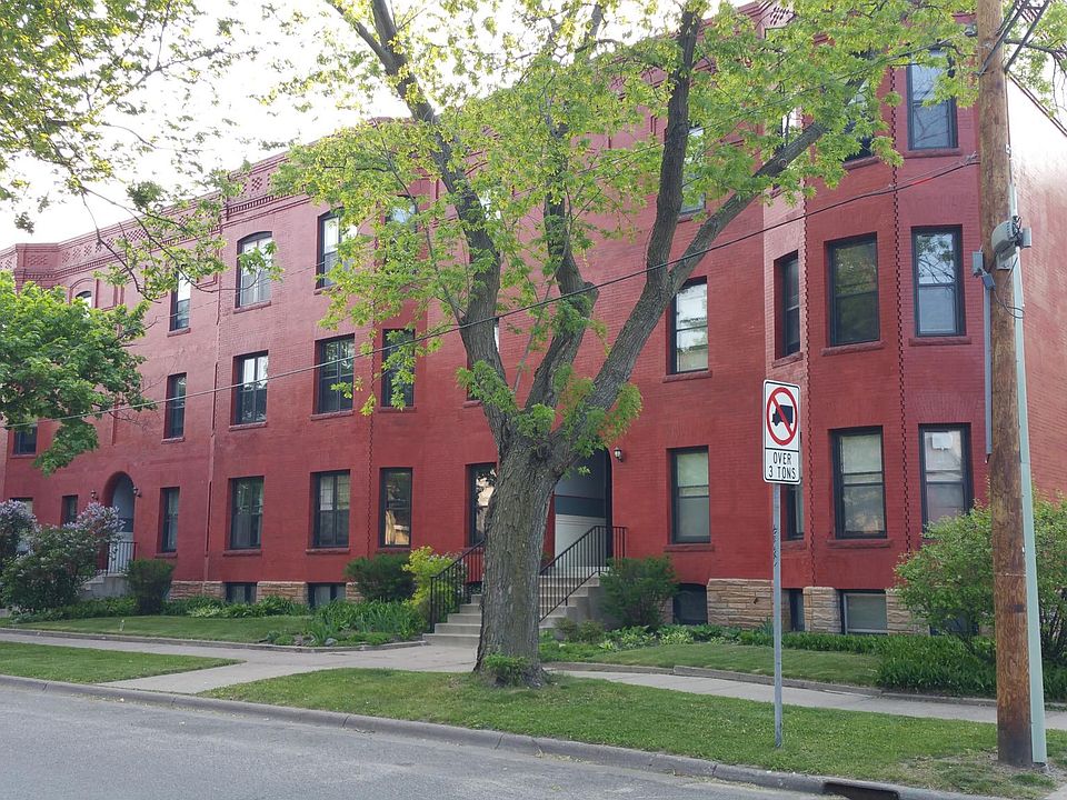 1st image of 521 5th Ave SE APT 3