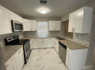 175 SE 27th Pl, Boynton Beach, FL 33435