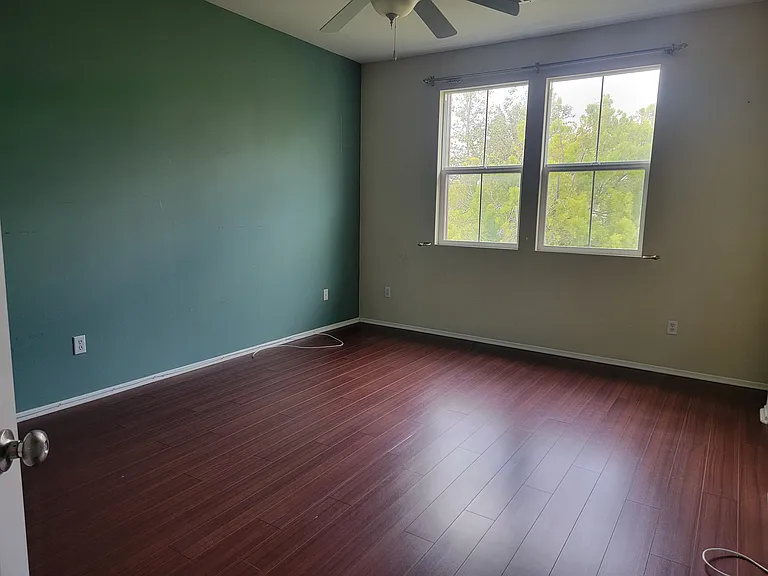25506 Wharton Dr — Photo 16