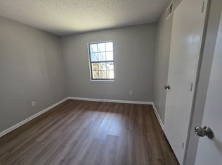 503 Sky Vue Dr APT A, Raymore, MO 64083