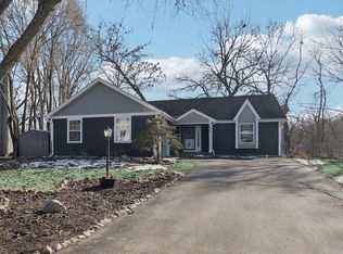 4213 Hale Ln, Island Lake, IL 60042