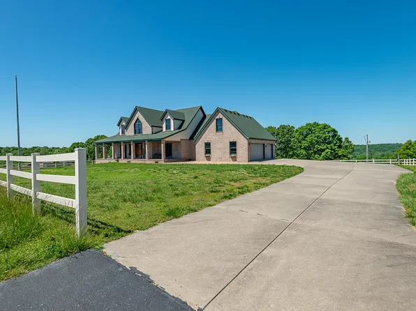 449 Greenway Drive, Galena, MO 65656