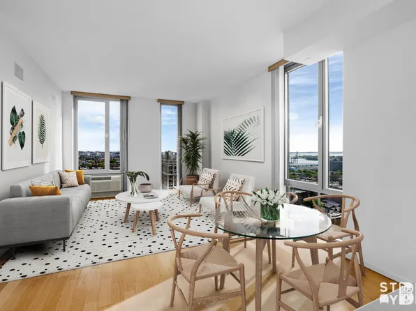 172 Montague Street image 1 of 15