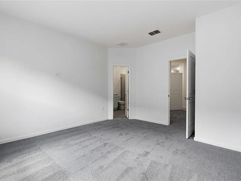 3143 Kurtz Ter — Photo 13