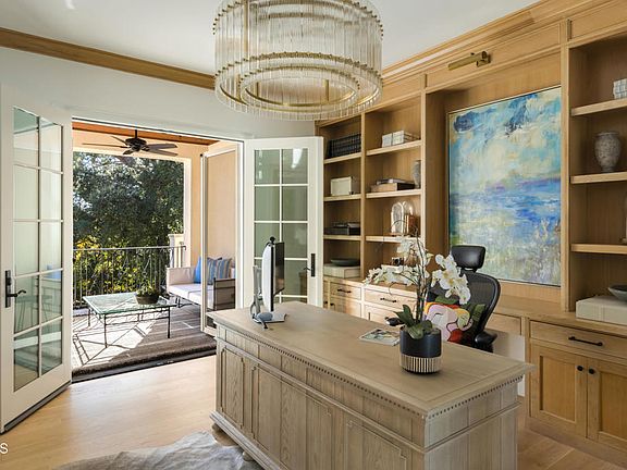 5th image of 2060 Windover Rd