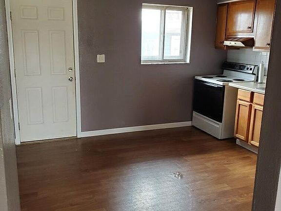 3rd image of 5 Eastgate Dr #A