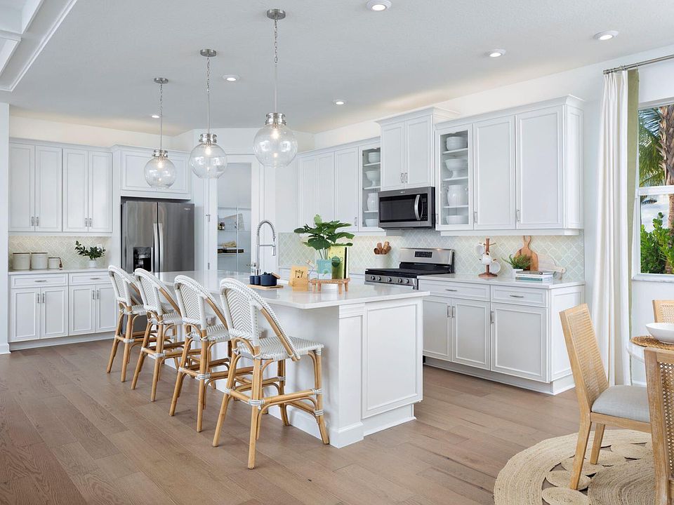 1st image of 12033 SW Pantone Street