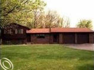 29255 Utley Rd, Farmington Hills, MI 48334