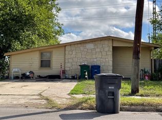 402 Springvale Dr, San Antonio, TX 78227