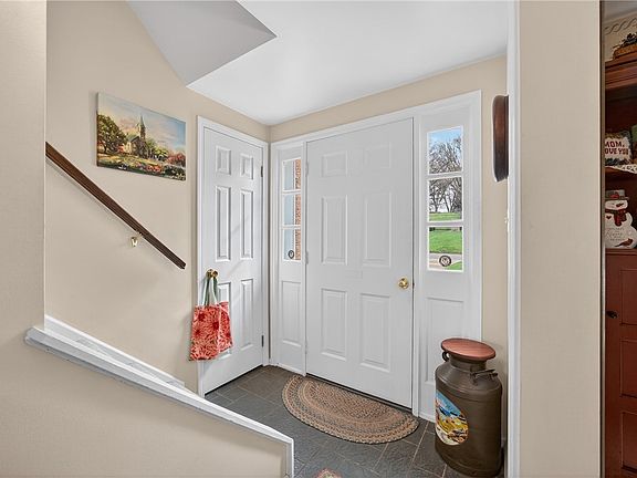 5th image of 5483 Glen Hill Dr