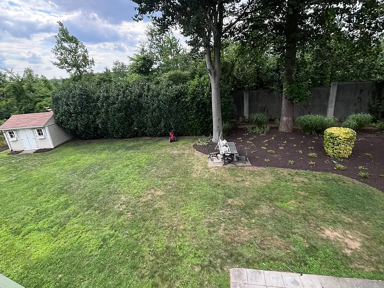 5350 Ravensworth Rd — Photo 100