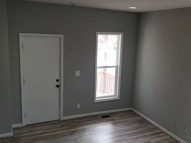 4604 Stockwell St — Photo 3