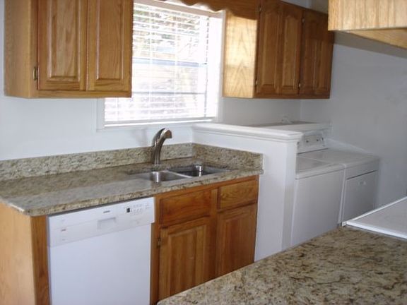 Newly Renovated Kitchen