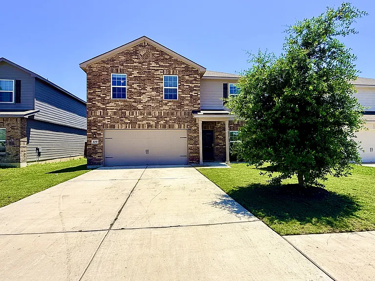 109 Sunnymeade Ln — Photo 1