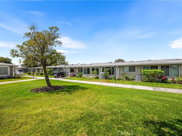1522 Merion Way #33J, Seal Beach, CA 90740
