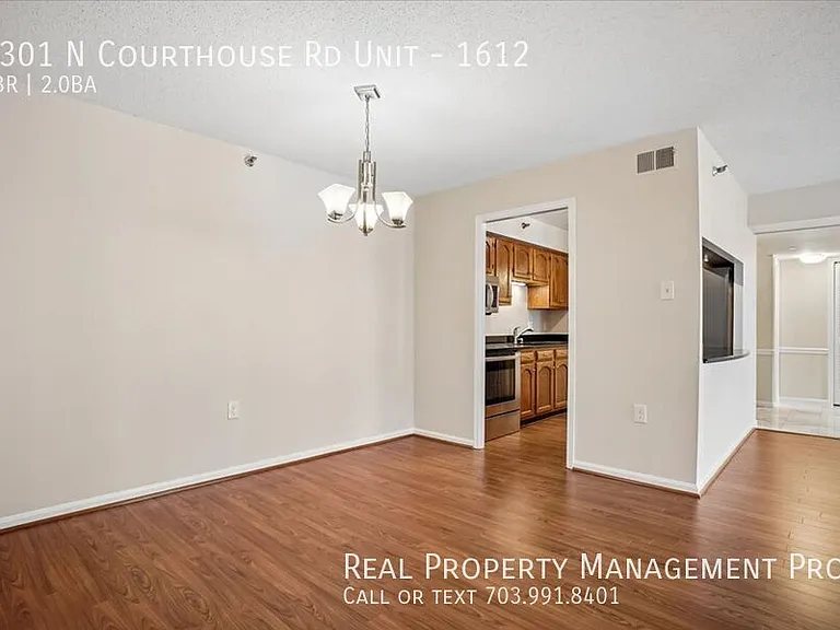 1301 N Courthouse Rd #1612 — Photo 6