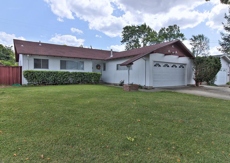 1st image of 2432 Aram Ave