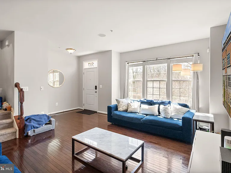 517 Overlook Park Dr #47 — Photo 4