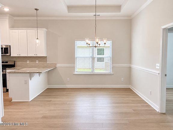 4th image of 8375 Snelling Drive