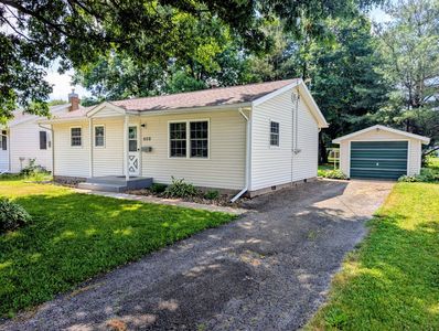 608 NW 3rd St, Aledo, IL, 61231