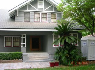 1842 N Los Robles Ave, Pasadena, CA 91104