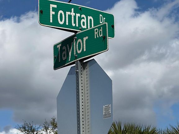 5th image of 25360 Fortran Dr
