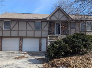 8113 N Serene Ave, Kansas City, MO 64152