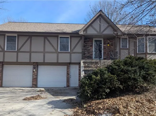 8113 N Serene Ave, Kansas City, MO 64152