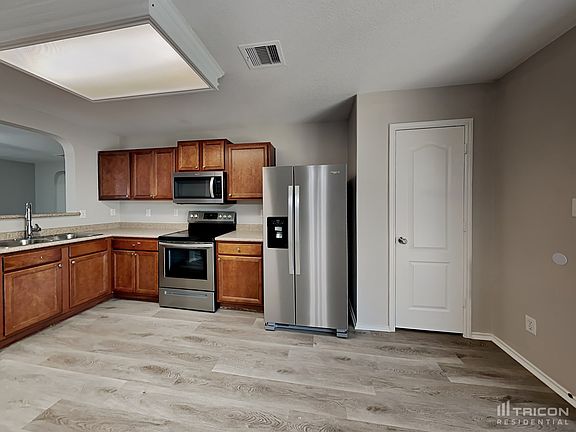 4th image of 10611 Terrace Crst