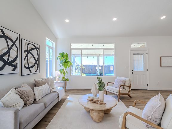 5th image of 615 Anderson Way