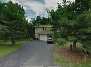 87 Velina Dr, Albany, NY 12203