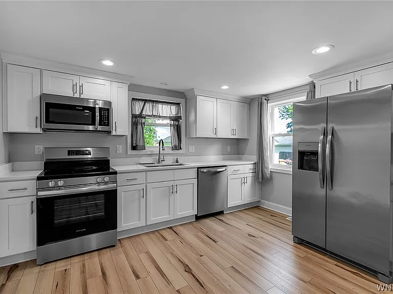 4563 Union Rd #RIGHT SIDE — Photo 4