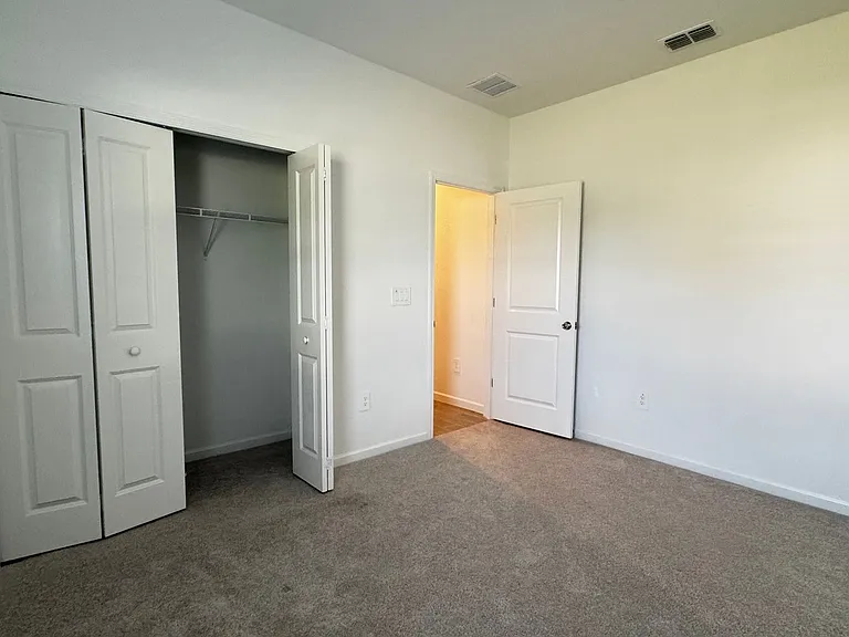 19447 SW 79th St — Photo 10