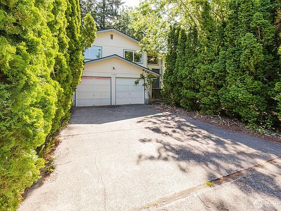 2nd image of 7300 Trica Avenue NE