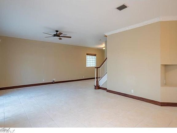 IS2f0l0aenoru41000000000