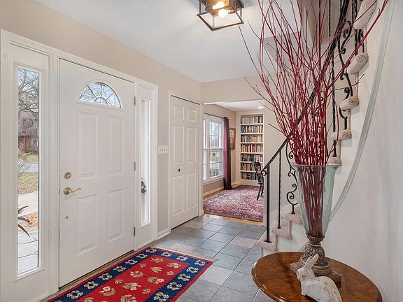 4th image of 3551 Windemere Dr