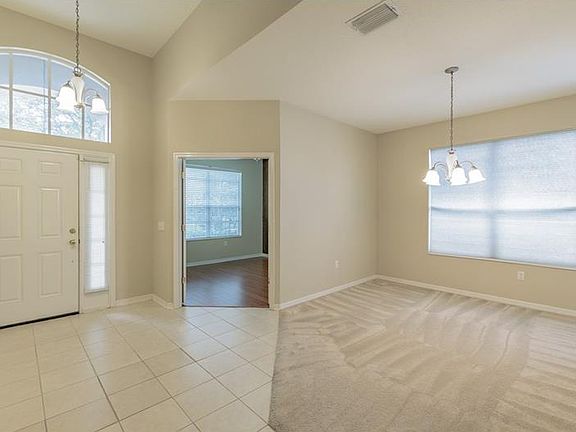 2nd image of 19244 Meadow Pine Dr