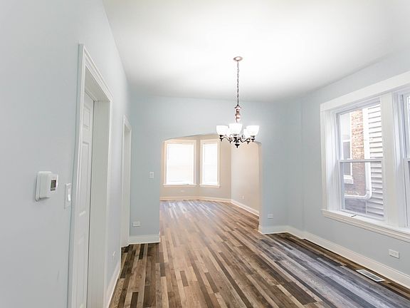3rd image of 1234 S 49th Ave