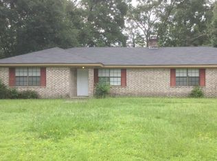 715 Madison Dr, Hinesville, GA 31313