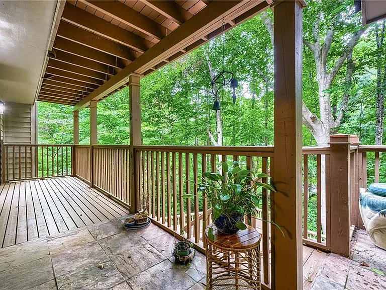 570 Idlewood Dr NW — Photo 10