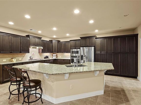 3rd image of 9212 Ambrosia Ct