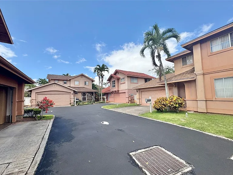 94-201 Kikepa Pl — Photo 13