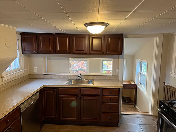 5th image of 316 S Maple Ave #2